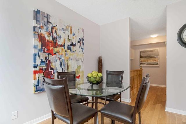 11A Crawford St, Townhouse with 3 bedrooms, 3 bathrooms and 1 parking in Toronto ON | Image 9
