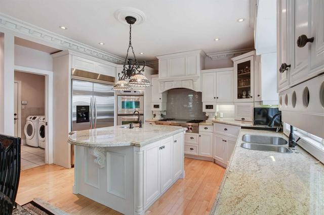 9 Addison Cres, House detached with 5 bedrooms, 4 bathrooms and 6 parking in Toronto ON | Image 6