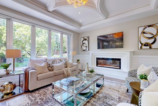 106 Freemont Ave, House detached with 4 bedrooms, 6 bathrooms and 4 parking in Toronto ON | Image 36