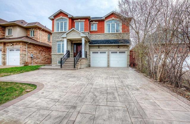 2437 Eighth Line, House detached with 5 bedrooms, 5 bathrooms and 7 parking in Oakville ON | Image 12