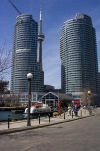 1403 - 8 York St, Condo with 1 bedrooms, 2 bathrooms and 1 parking in Toronto ON | Image 1