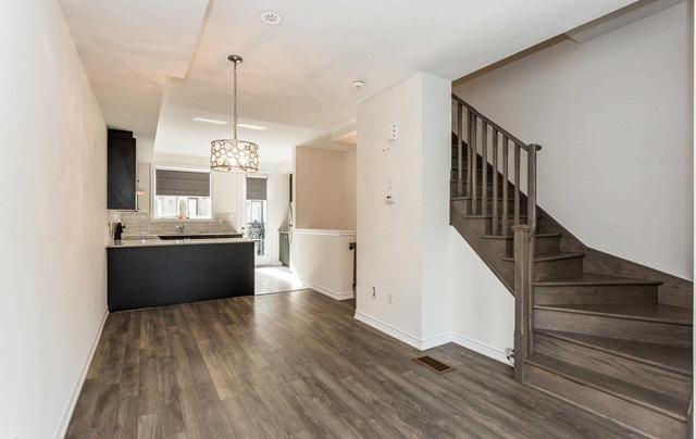 395 The Westway, House attached with 3 bedrooms, 2 bathrooms and 2 parking in Toronto ON | Image 3