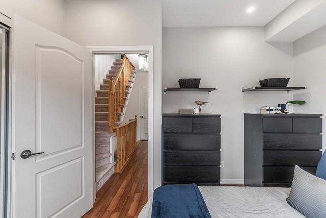 32 - 871 Wilson Ave, Townhouse with 1 bedrooms, 2 bathrooms and 1 parking in Toronto ON | Image 3