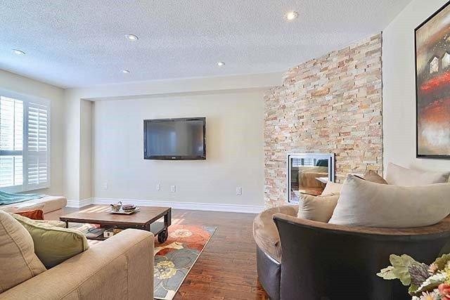326 Northwood Dr, House detached with 4 bedrooms, 4 bathrooms and 4 parking in Oakville ON | Image 7