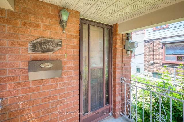 152 Robina Ave, House detached with 1 bedrooms, 2 bathrooms and 1 parking in Toronto ON | Image 17