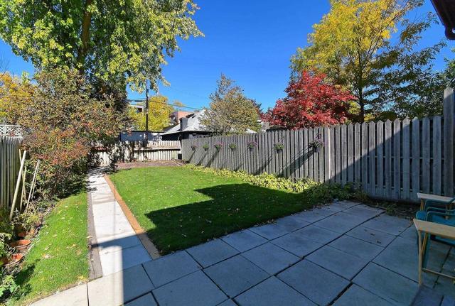 78 Roxborough St W, House detached with 5 bedrooms, 4 bathrooms and 2 parking in Toronto ON | Image 2