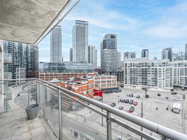 1007 - 650 Queens Quay W, Condo with 2 bedrooms, 2 bathrooms and 1 parking in Toronto ON | Image 20