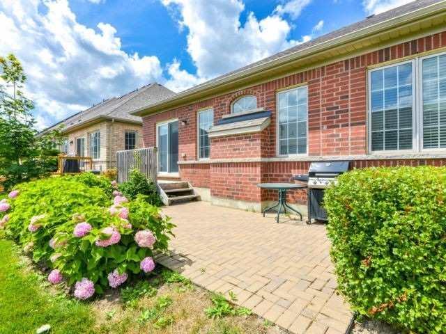 13 Lacorra Way, Townhouse with 2 bedrooms, 2 bathrooms and 1 parking in Brampton ON | Image 18