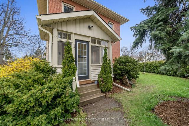 77 Guelph St, House detached with 3 bedrooms, 2 bathrooms and 3 parking in Halton Hills ON | Image 32