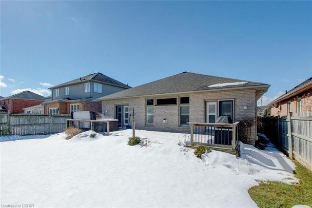 1002 Gabor Street, House detached with 3 bedrooms, 3 bathrooms and 4 parking in London ON | Image 42