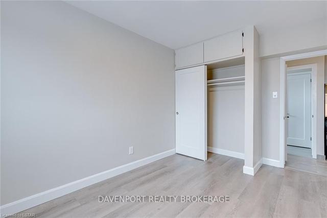 8 - 642 Hamilton Rd, Condo with 2 bedrooms, 1 bathrooms and 0 parking in London ON | Image 7