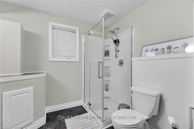 9475 Springwater Rd, House detached with 2 bedrooms, 2 bathrooms and 7 parking in Central Elgin ON | Image 25