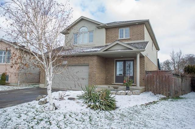 18 Gaal Court, House detached with 3 bedrooms, 2 bathrooms and null parking in Brantford ON | Image 3