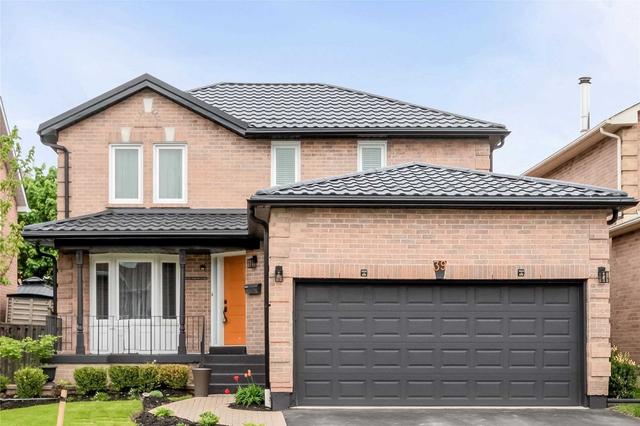 39 Coe Dr, House detached with 3 bedrooms, 4 bathrooms and 6 parking in Ajax ON | Image 1