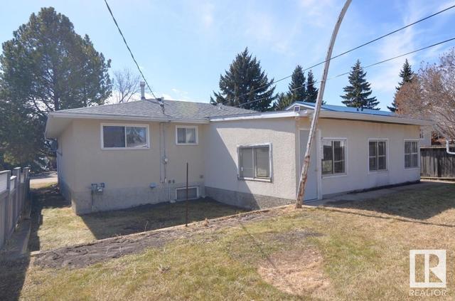4740 56 Av, House detached with 3 bedrooms, 1 bathrooms and null parking in Tofield AB | Image 3