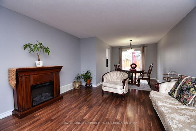 85 - 151 Gateshead Cres, Townhouse with 3 bedrooms, 2 bathrooms and 1 parking in Hamilton ON | Image 31