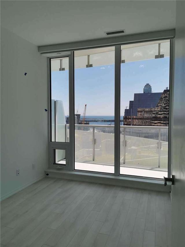 2906 - 197 Yonge St, Condo with 1 bedrooms, 1 bathrooms and 0 parking in Toronto ON | Image 14