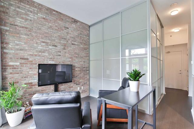 108 - 88 Colgate Ave, Condo with 1 bedrooms, 1 bathrooms and 1 parking in Toronto ON | Image 4