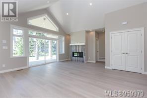 2136 Champions Way, House detached with 3 bedrooms, 4 bathrooms and 4 parking in Langford BC | Image 5