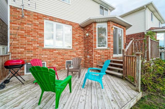 24 Raspberry Lane W, House detached with 3 bedrooms, 3 bathrooms and 3 parking in Guelph ON | Image 19