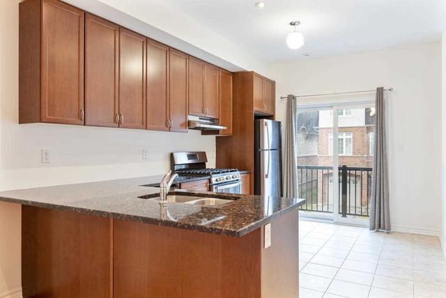1 - 1123 Haig Blvd, Townhouse with 2 bedrooms, 3 bathrooms and 2 parking in Mississauga ON | Image 4