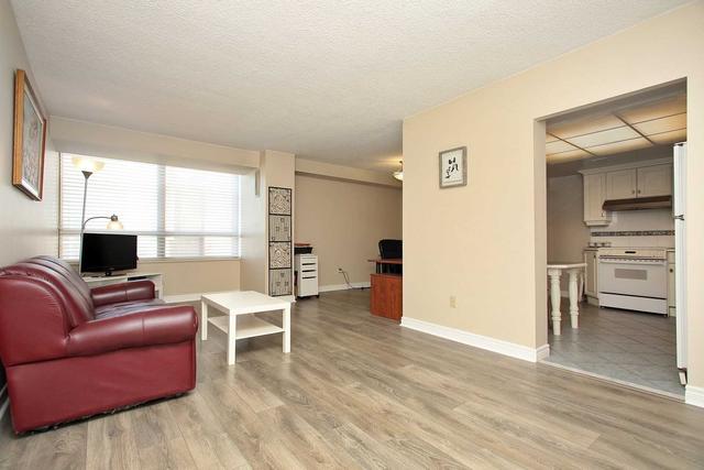 1907 - 1900 Sheppard Ave E, Condo with 2 bedrooms, 1 bathrooms and 1 parking in Toronto ON | Image 17