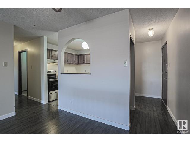 305 - 2904 139 Av Nw, Condo with 2 bedrooms, 1 bathrooms and null parking in Edmonton AB | Image 10