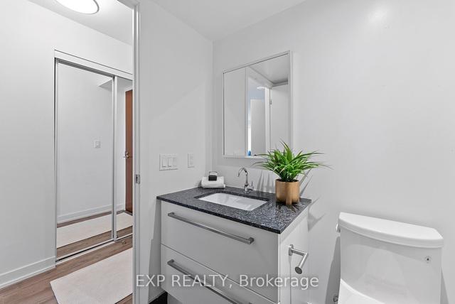 411 - 120 Varna Dr, Condo with 2 bedrooms, 2 bathrooms and 1 parking in Toronto ON | Image 19