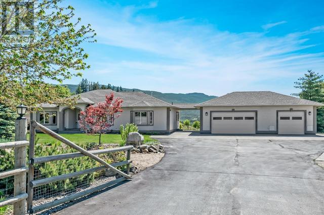 9474 Buchanan Road, House detached with 4 bedrooms, 2 bathrooms and 12 parking in Coldstream BC | Image 2