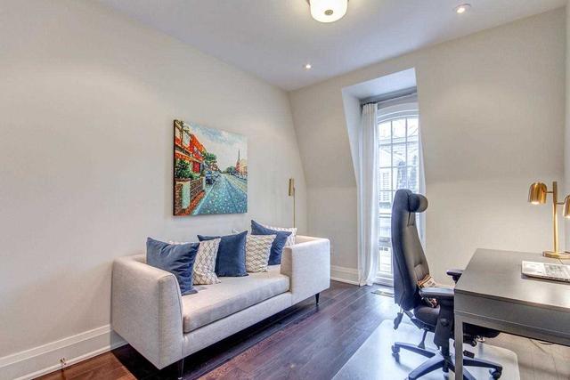 th 4 - 288 St Clair Ave W, Townhouse with 3 bedrooms, 3 bathrooms and 2 parking in Toronto ON | Image 17