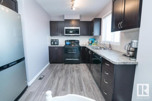 67 - 11 Clover Bar Ln, House attached with 2 bedrooms, 1 bathrooms and null parking in Edmonton AB | Image 10