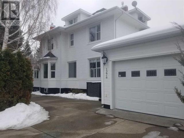 1276 5 Avenue S, House detached with 6 bedrooms, 5 bathrooms and 5 parking in Lethbridge AB | Image 1
