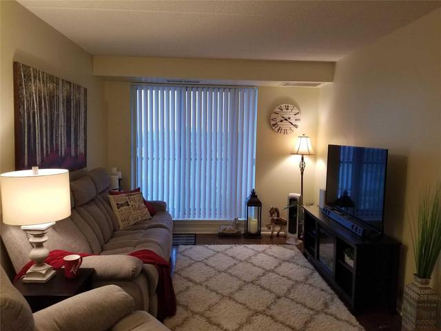 309 - 65 Via Rosedale Dr, Condo with 1 bedrooms, 1 bathrooms and 1 parking in Brampton ON | Image 3