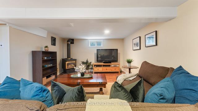 161 Morrell St, House detached with 3 bedrooms, 2 bathrooms and 2 parking in Brantford ON | Image 9