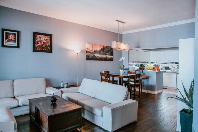 3115 - 25 The Esplanade St, Condo with 2 bedrooms, 2 bathrooms and 0 parking in Toronto ON | Image 9