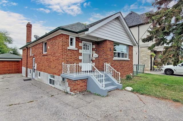 37 Regina Ave, House detached with 2 bedrooms, 2 bathrooms and 4 parking in Toronto ON | Image 23