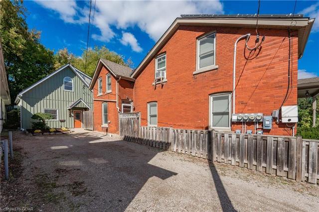 110 Surrey Street E, House detached with 2 bedrooms, 1 bathrooms and 2 parking in Guelph ON | Image 7