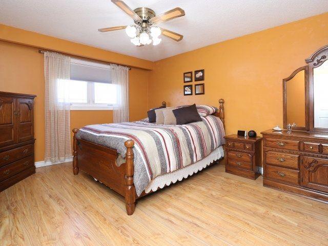 89 Simmons Blvd, House detached with 3 bedrooms, 2 bathrooms and 3 parking in Brampton ON | Image 13