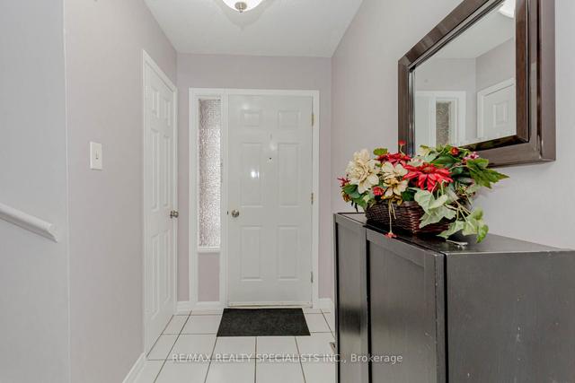 88 Carleton Pl, Townhouse with 4 bedrooms, 3 bathrooms and 2 parking in Brampton ON | Image 35