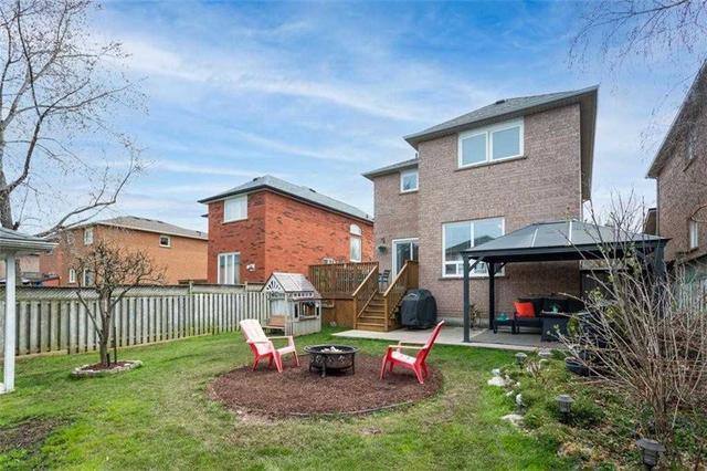 553 Phoebe Cres, House detached with 3 bedrooms, 4 bathrooms and 4 parking in Burlington ON | Image 29
