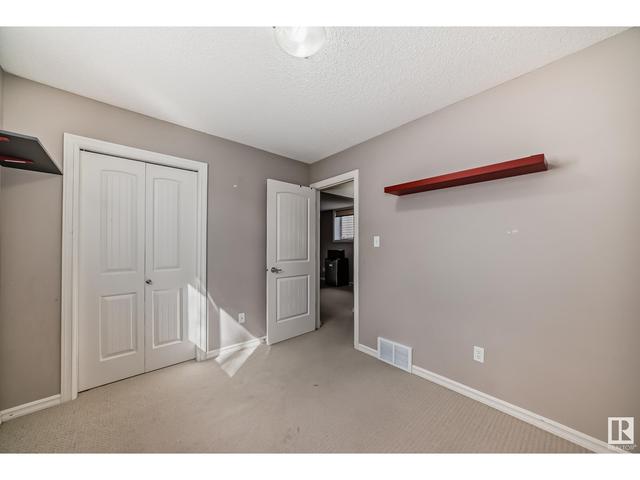 2333 28a Av Nw Nw, House detached with 4 bedrooms, 2 bathrooms and null parking in Edmonton AB | Image 28