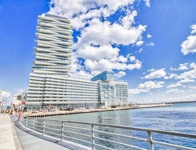 722 - 15 Queens Quay E, Condo with 2 bedrooms, 2 bathrooms and 1 parking in Toronto ON | Image 31