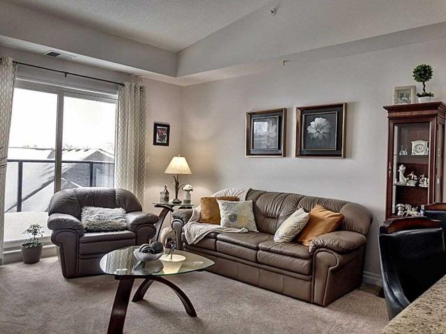 310 - 170 Rockhaven Lane, Condo with 2 bedrooms, 2 bathrooms and 1 parking in Hamilton ON | Image 12
