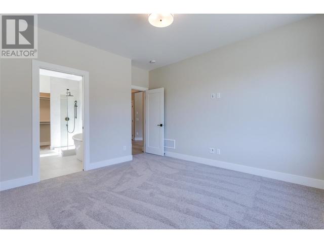 3438 Hilltown Close, House detached with 3 bedrooms, 3 bathrooms and 4 parking in Kelowna BC | Image 20