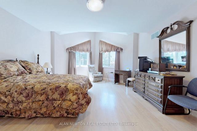 194 Arnold Ave, House detached with 5 bedrooms, 8 bathrooms and 12 parking in Vaughan ON | Image 26