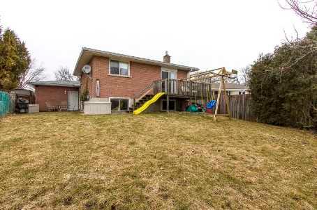 39 Bernick Dr, House detached with 3 bedrooms, 2 bathrooms and 2 parking in Barrie ON | Image 8