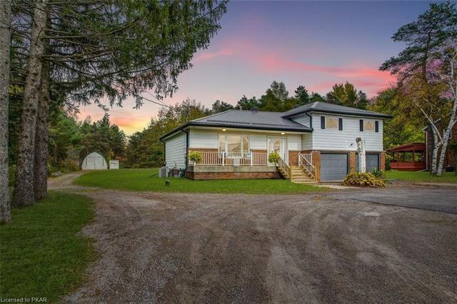 1031 East Communication Road, House detached with 4 bedrooms, 2 bathrooms and 12 parking in Selwyn ON | Image 1