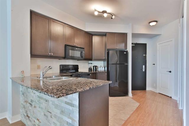 2307 - 90 Absolute Ave, Condo with 1 bedrooms, 1 bathrooms and 1 parking in Mississauga ON | Image 4