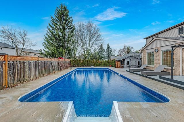 26 Rosebank Blvd, House detached with 4 bedrooms, 4 bathrooms and 6 parking in East Gwillimbury ON | Image 15