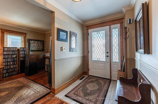 3 Second St S, House detached with 3 bedrooms, 2 bathrooms and 4 parking in Hamilton ON | Image 38